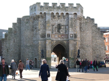 Bar Gate, Southampton's medieval access